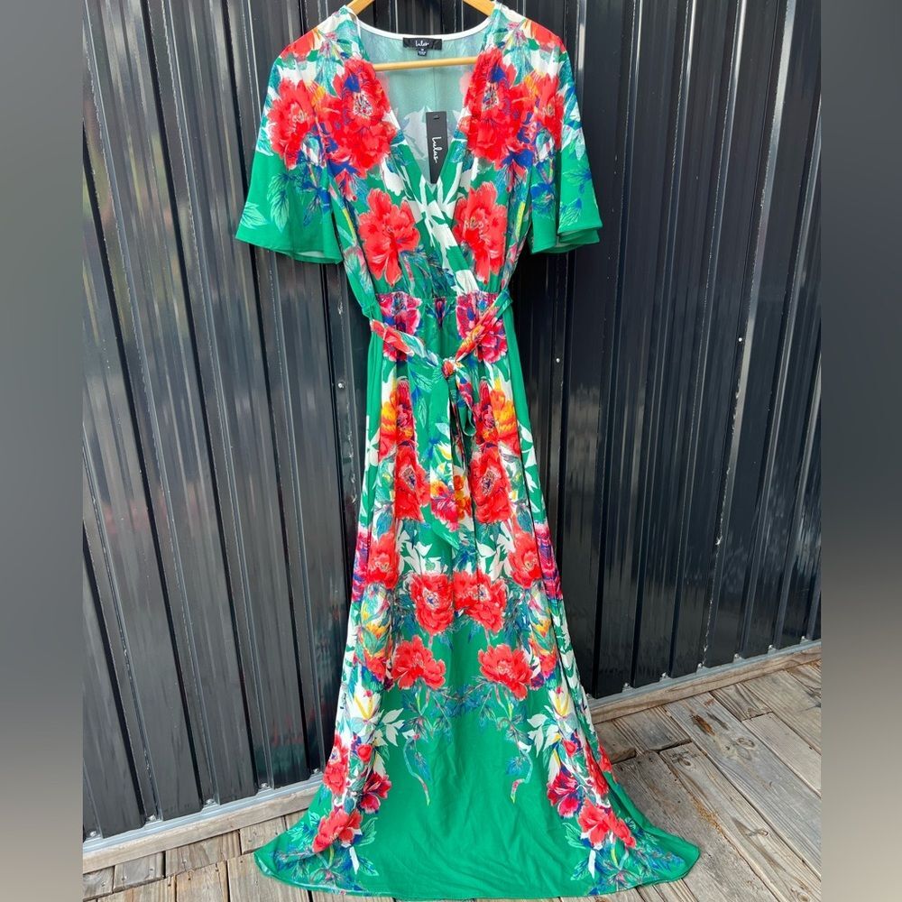 Lulus Still in Paradise Floral Green Red Maxi Dress M Vacation Resort Tropical